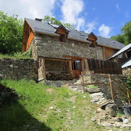 Le pré de la fontaine Bed and Breakfast Billiere Esterno foto
