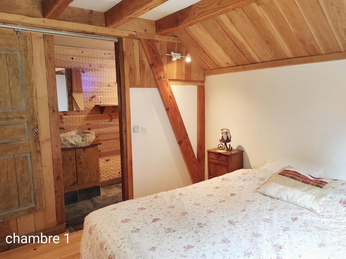 Le pré de la fontaine Bed and Breakfast Billiere Esterno foto