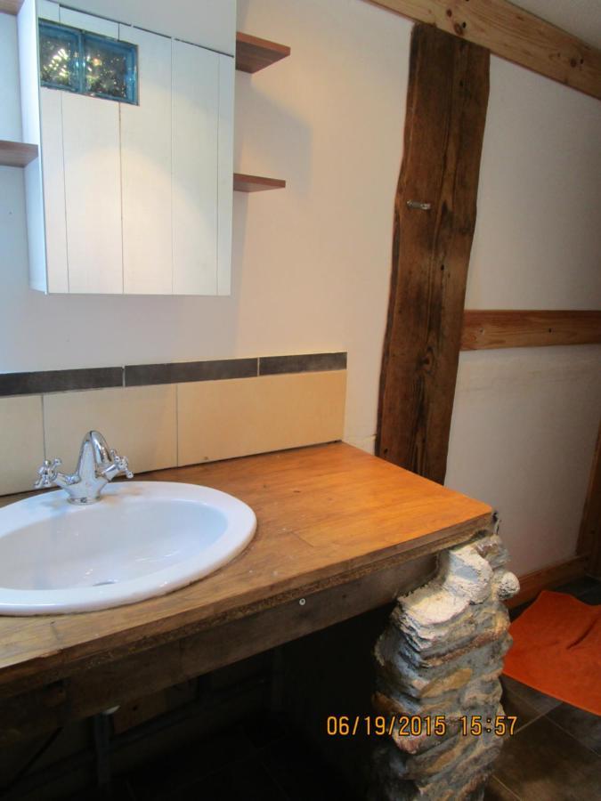 Le pré de la fontaine Bed and Breakfast Billiere Esterno foto
